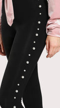 Load image into Gallery viewer, Pearl Accent Fashion Casual Leggings

